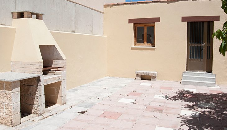 slide-patio-casa-eresma-cuatro